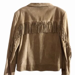Gallery size large tan suede jacket with fringe zip pockets, NWOT